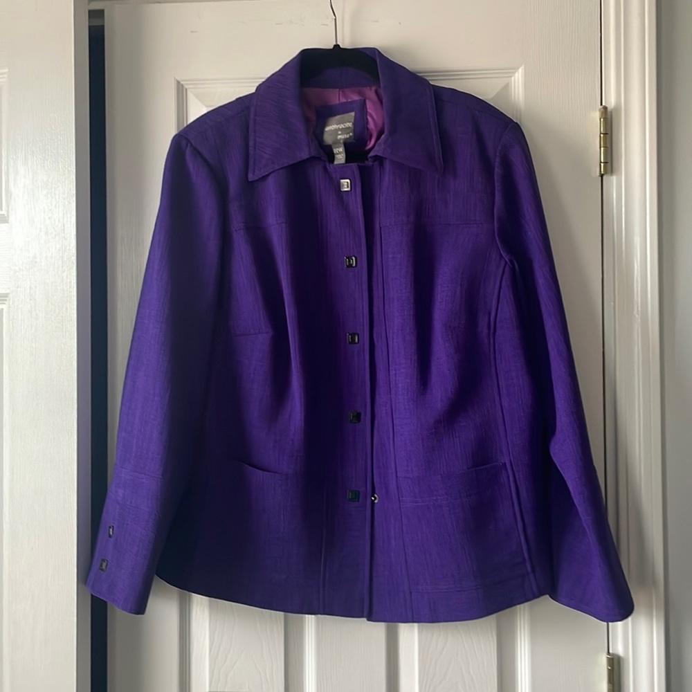 Anthracite by Muse career jacket in purple linen 5 snap buttons pockets /front